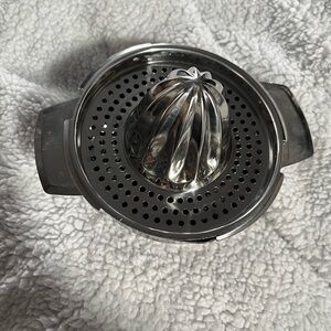 2 pc Stainless Steel Citrus Juicer